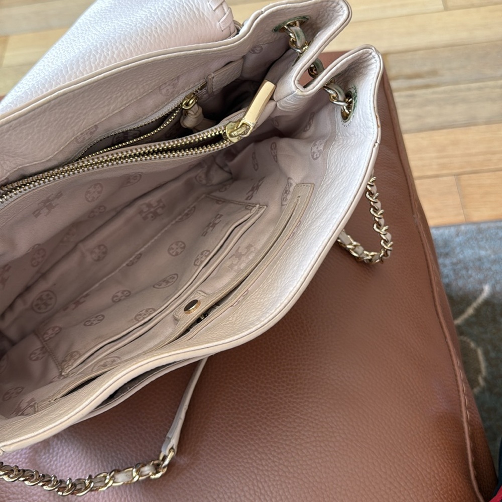 Tory Burch Tan Leather Shoulder Bag， naked pink - Picture 7 of 7